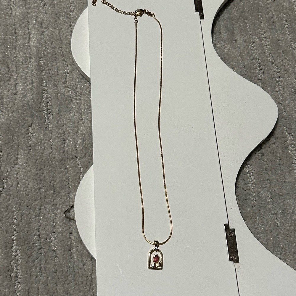 Gold Framed Tulip Necklace
